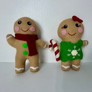 Jingles & Joy Gingerbread Couple Plush Set 9" Christmas Decor Preowned Felt